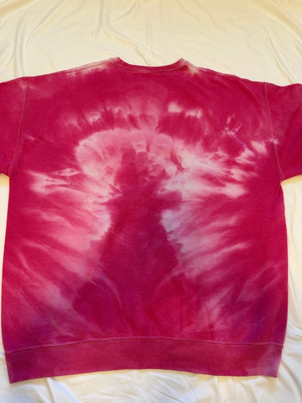 Urban Outfitters Pink Tie Dye Oversized Sweatshirt One Size - Picture 3 of 4